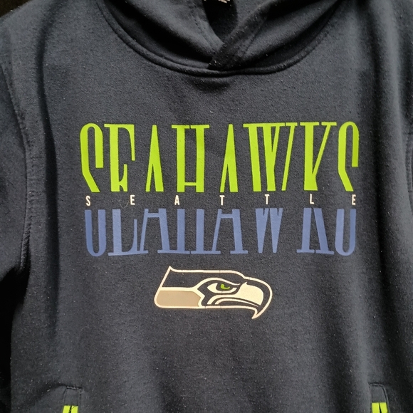 Seattle Seahawk pullover hoodie with pocket size youth 14 -16 - Picture 10 of 13